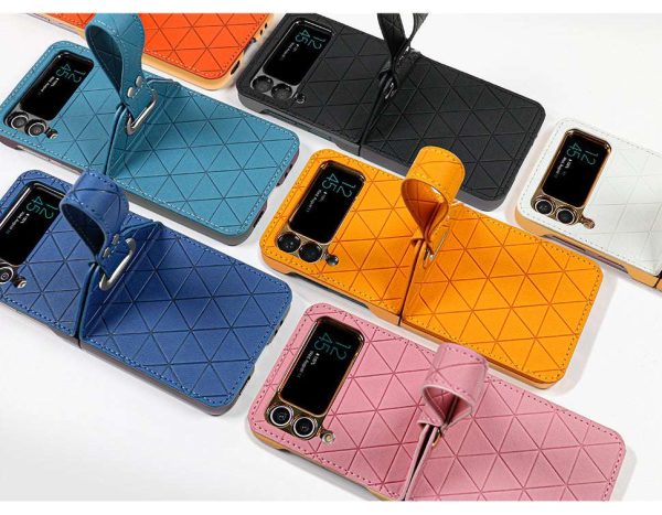 Z Flip 4/3 Case with Holder - Image 6