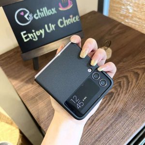 Z Flip 4/3 Case with Astronaut Stand