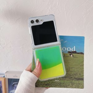 Z Flip 5 Case with Flowing Quicksand