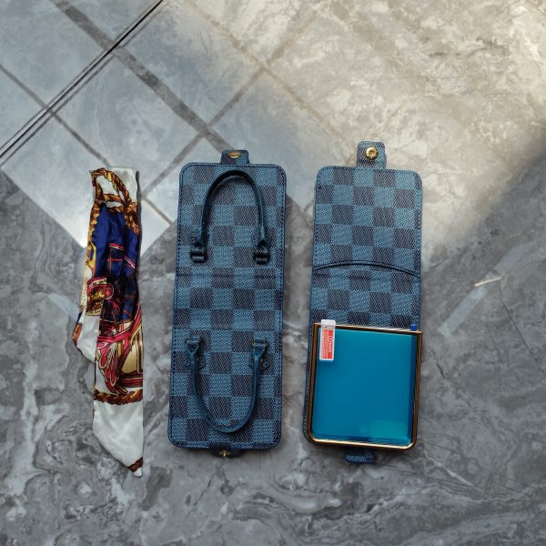 Z Flip 7 Case with Elegant Ribbon Scarf - Image 4